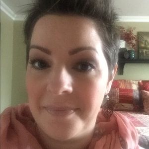 Meet your Posher, Brenda